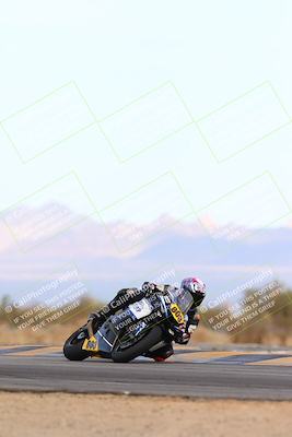 media/Feb-08-2025-CVMA (Sat) [[fcc6d2831a]]/Race 9-Amateur Supersport Middleweight/